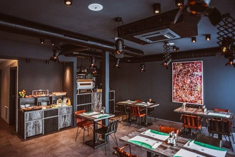 Joy 5 Hotel & Spa