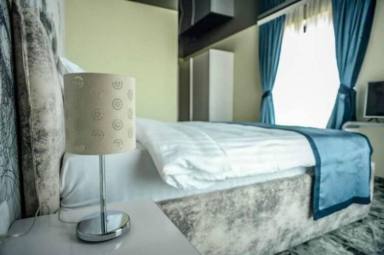 Отель Hollywoodland Wellness & Aquapark