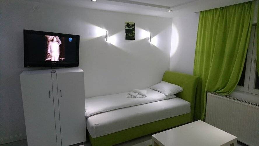 Lepi Apartments