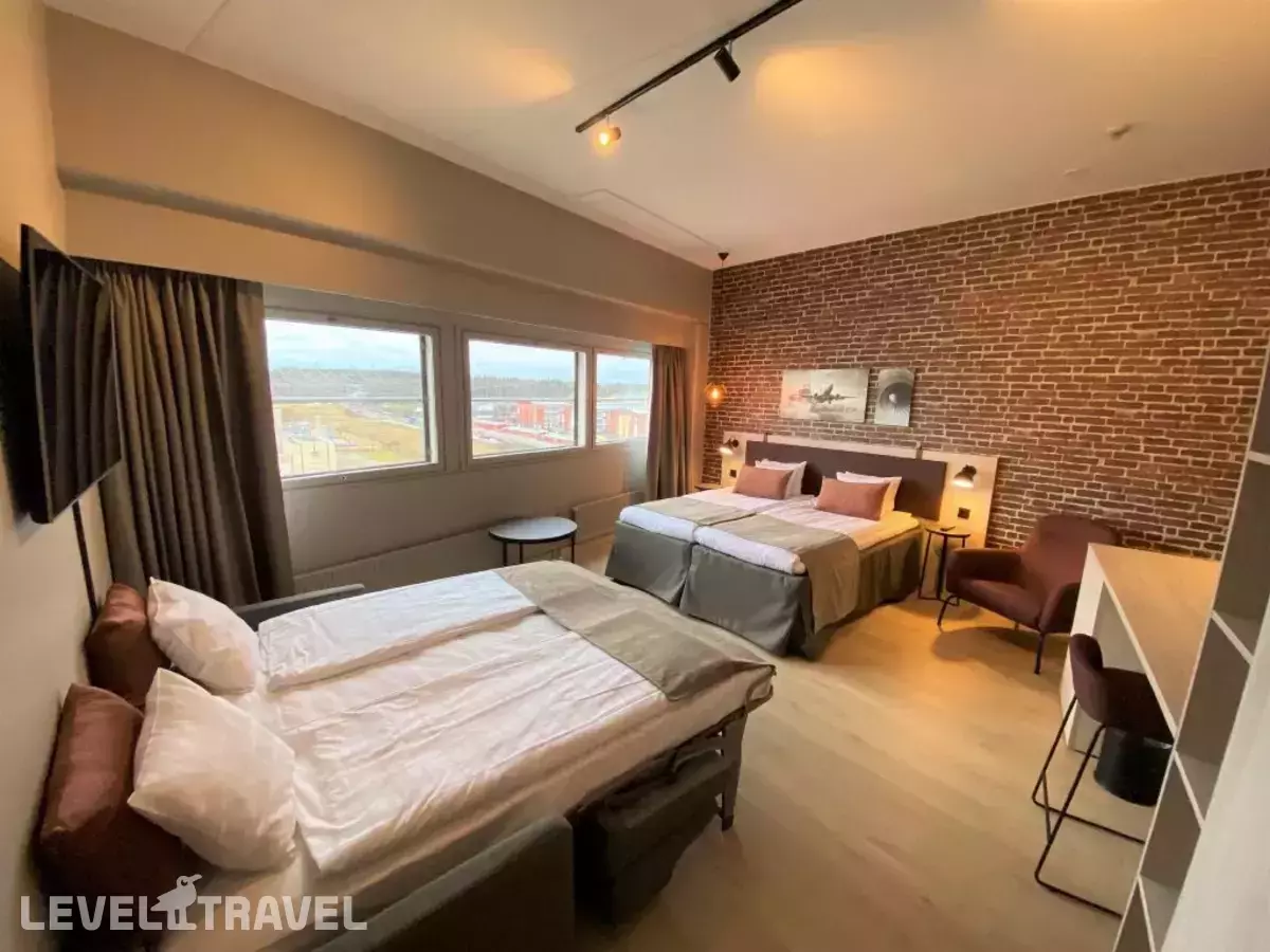 Skyline Airport Hotel