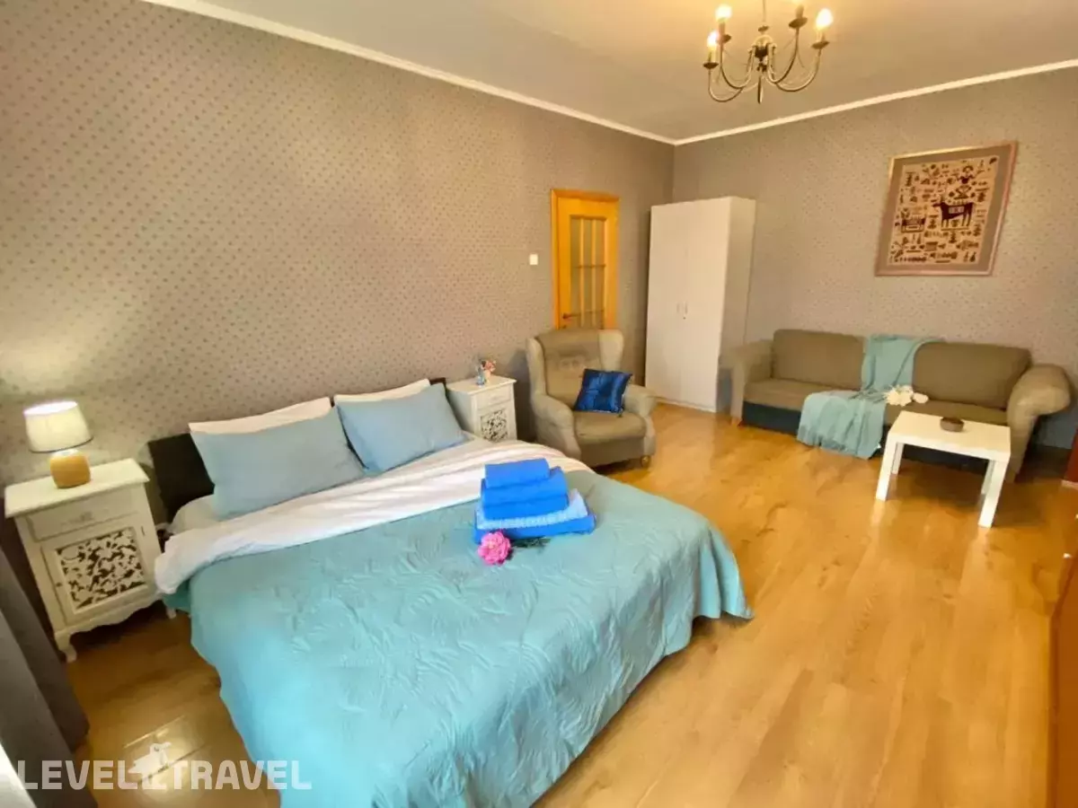 Апартаменты Goldapart Карманицкий