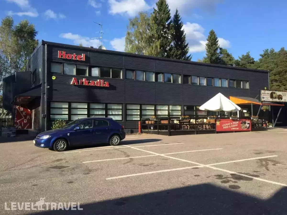 Arkadia Hotel & Hostel