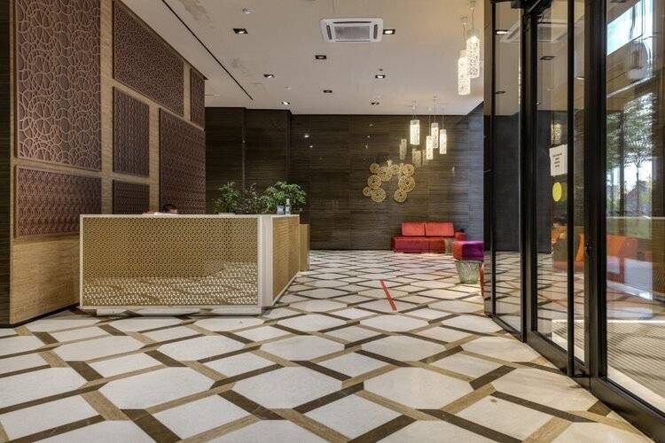 Студия В Небоскребе, Центр Москвы