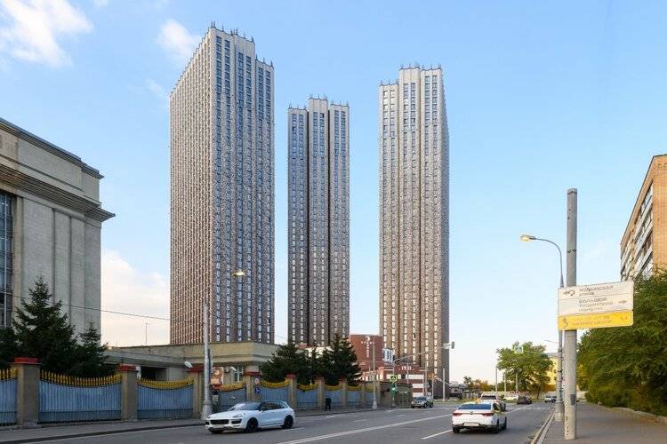 Студия В Небоскребе, Центр Москвы
