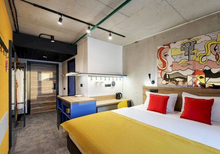 We&I Ramada By Vertical Апарт-Отель