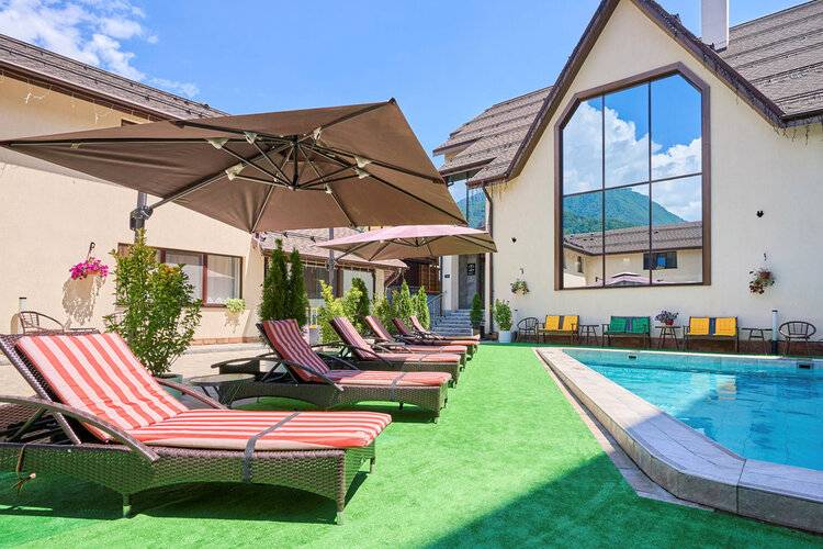 Astra De Rosa (Ex. Grand Way Skydorf)