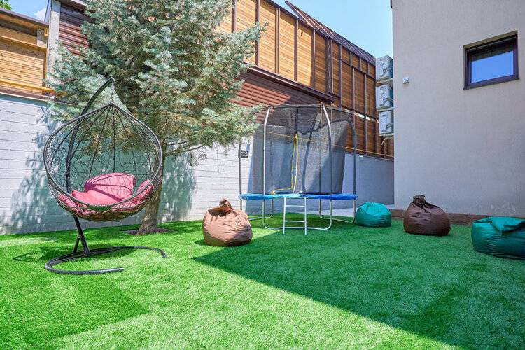 Astra De Rosa (Ex. Grand Way Skydorf)