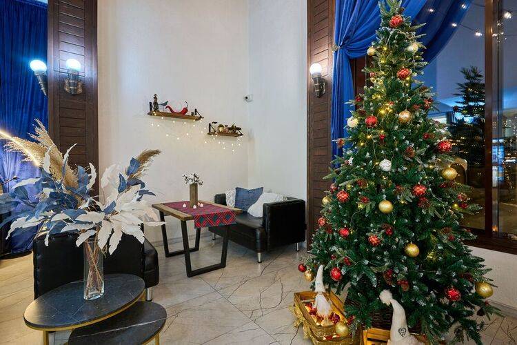 Astra De Rosa (Ex. Grand Way Skydorf)