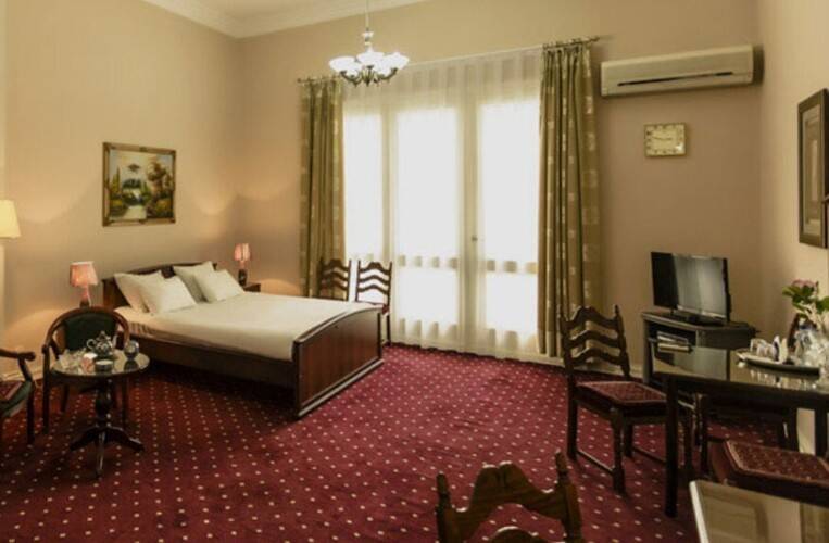 Konstantin Hotel