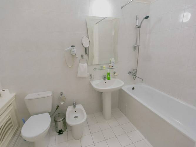 Konstantin Hotel