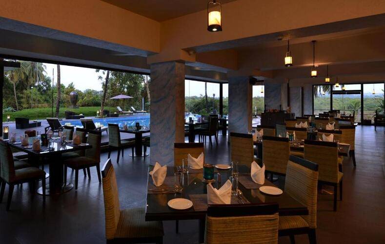 Golden Tulip Grand View Resort
