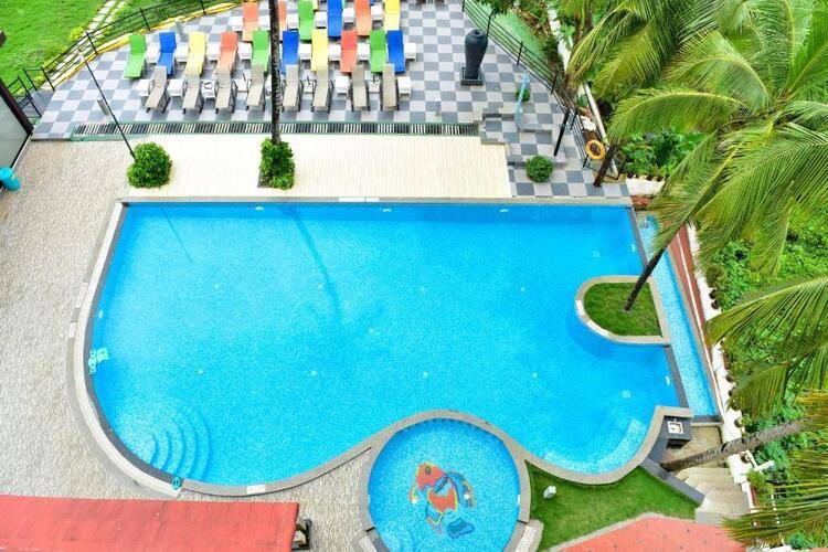 Golden Tulip Grand View Resort