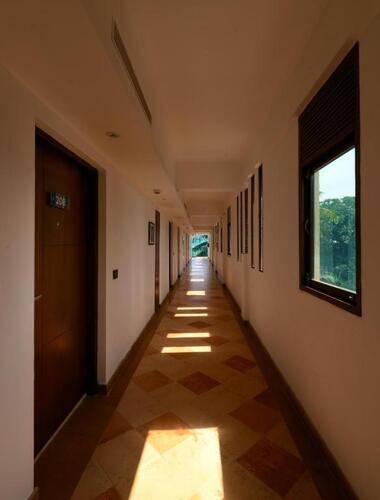Golden Tulip Grand View Resort
