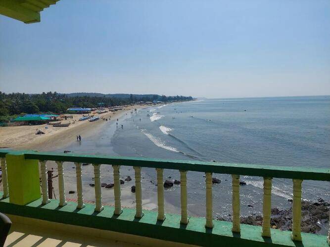 Hill Top Beach Hotel