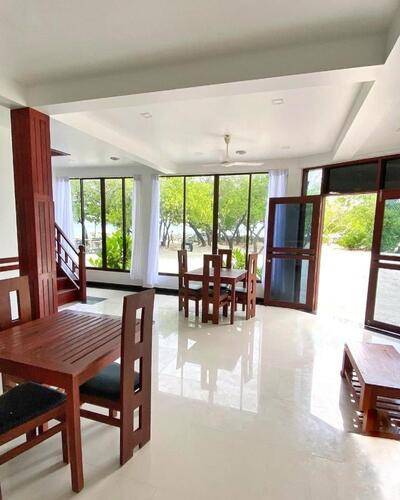 Beach Walk Inn Gulhi