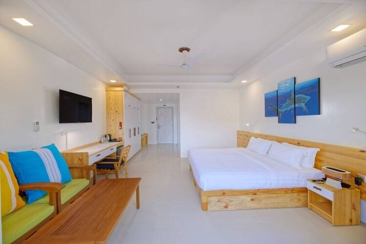 Luau Beach Inn Maldives
