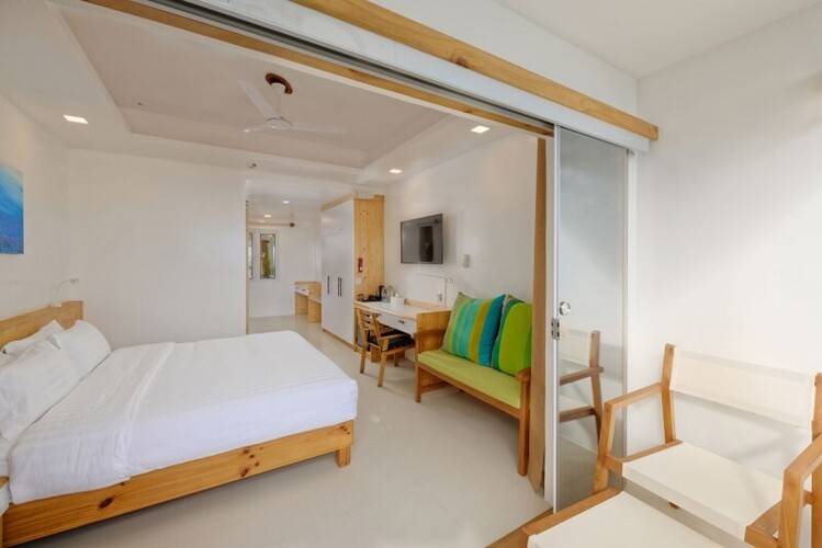 Luau Beach Inn Maldives