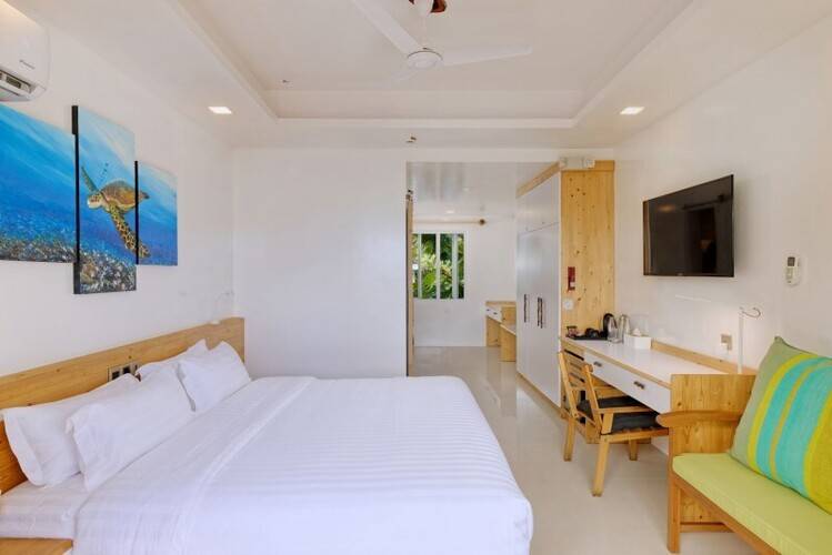 Luau Beach Inn Maldives