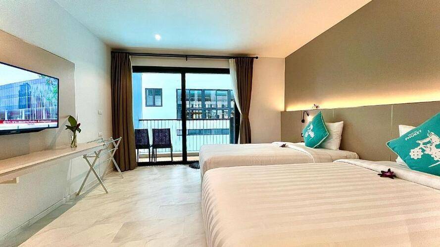 Tour De Phuket Hotel