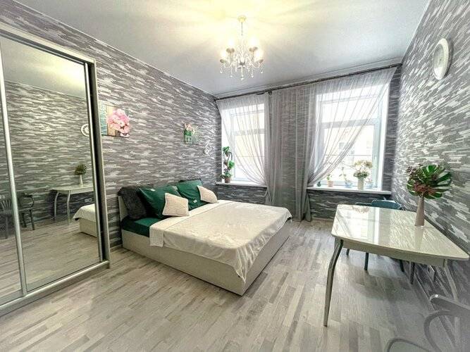 Апартаменты Четырехкомнатные На Невском 100кв М