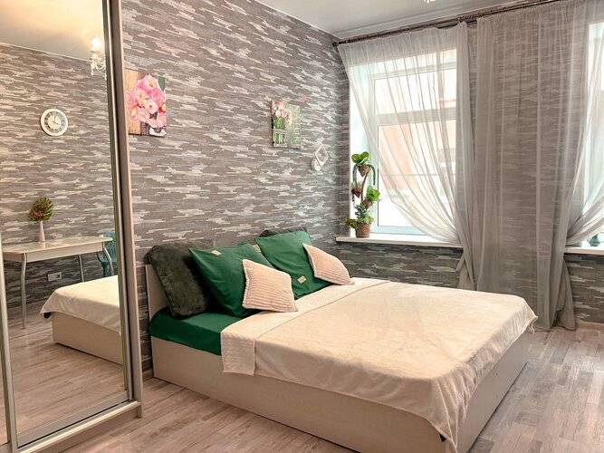 Апартаменты Четырехкомнатные На Невском 100кв М