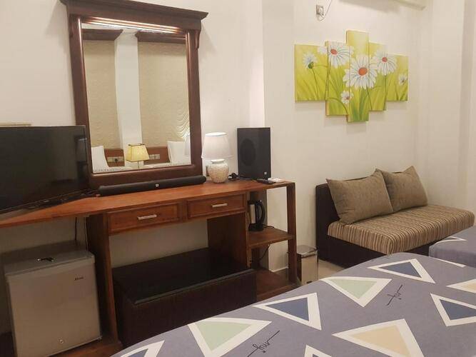 Pinnacle Boutique Villas