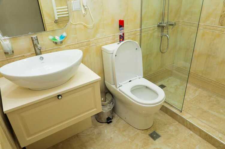 Aragast Hotel
