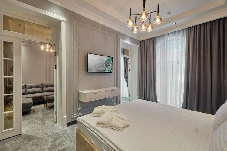 Continental Hotel
