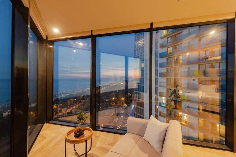 Miramar Luxury Residences