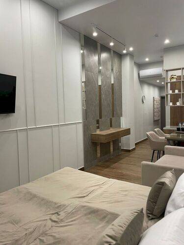Mirror Light Residence