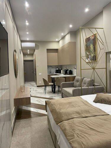 Mirror Light Residence