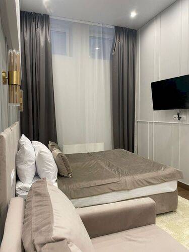 Mirror Light Residence