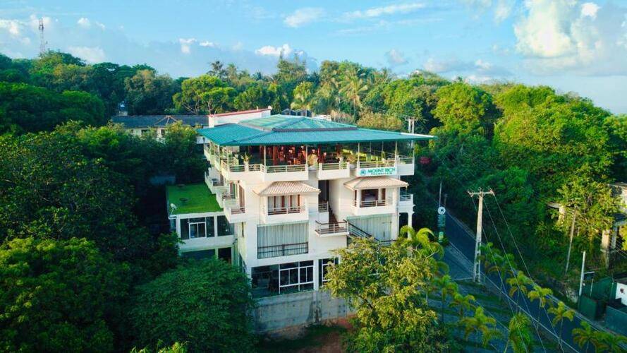 Hotel Mountrich Rumassala