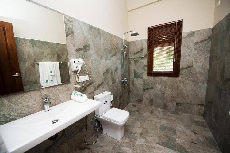 Hotel Mountrich Rumassala