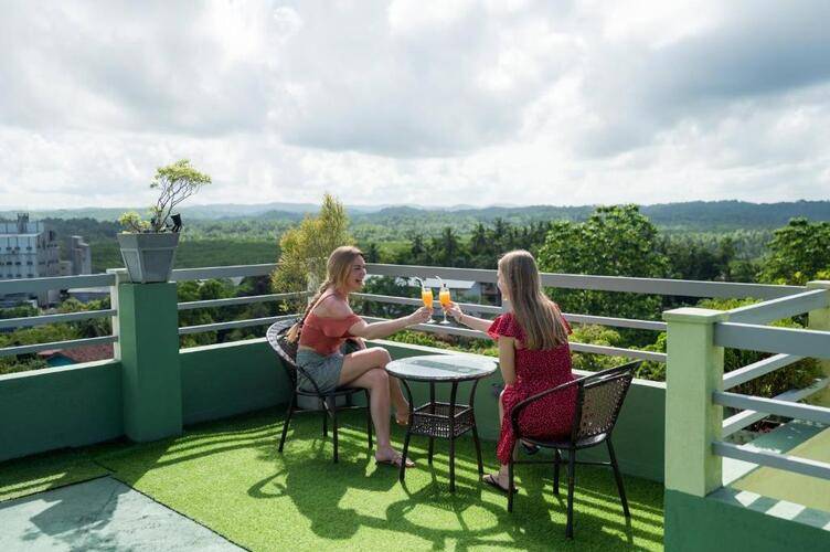 Hotel Mountrich Rumassala