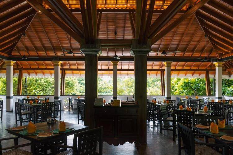 Amal Beach Hotel