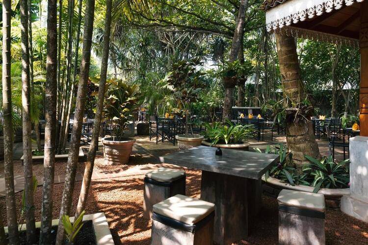 Amal Beach Hotel