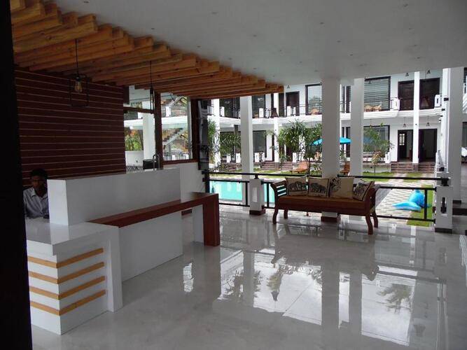 J7 Villaj Resort