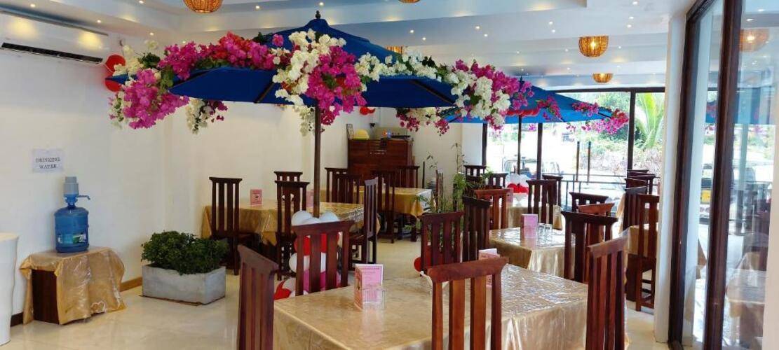 J7 Villaj Resort