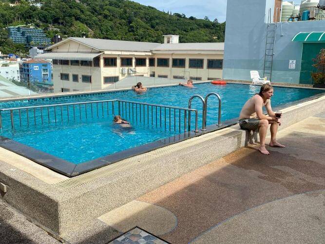 77 Patong Hotel & Spa