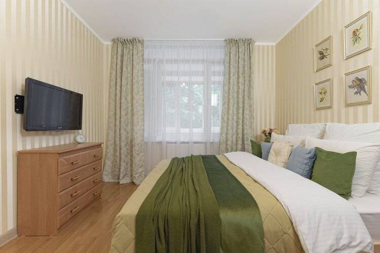 Апартаменты Квартира 2х Комнатая Напротив Ботанического Сада