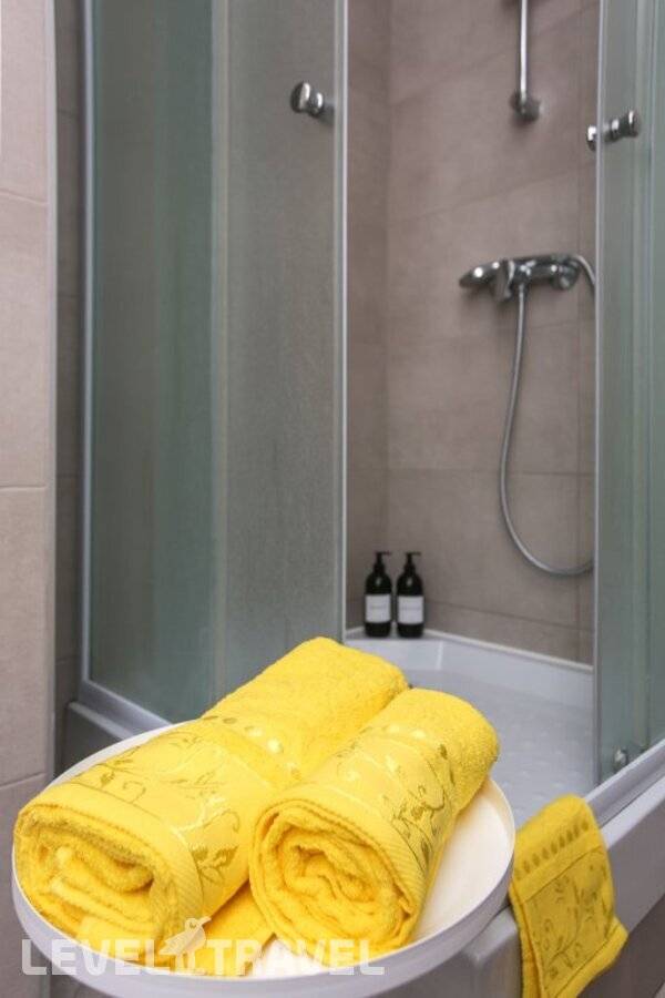 фотографии отеля Апартаменты С Выходом К Озеру в Россия(Калининград) - фото №6