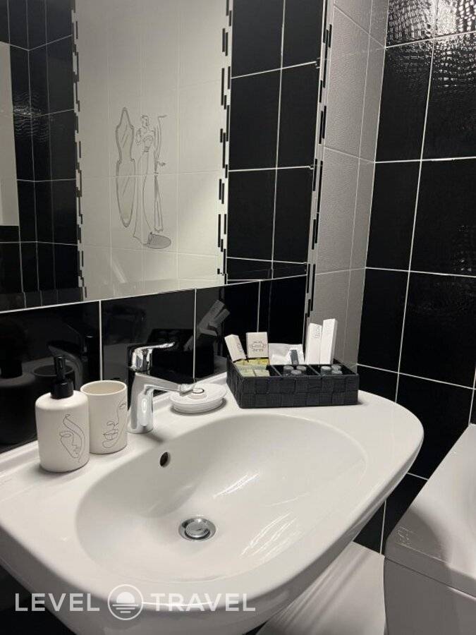 Изображение отеля 8
