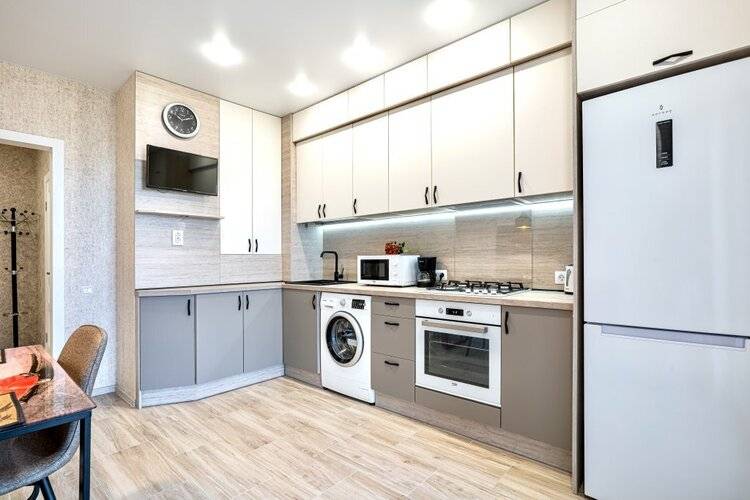 Apartmari Люкс В Самом Центре На Берегу Замкового Пруда