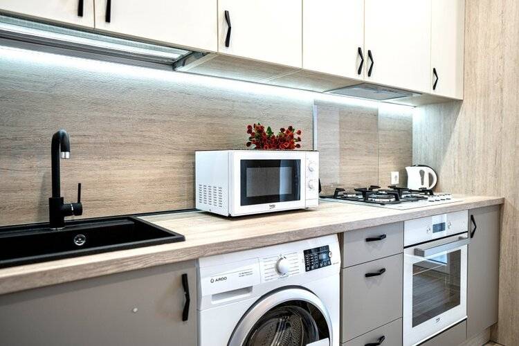 Apartmari Люкс В Самом Центре На Берегу Замкового Пруда