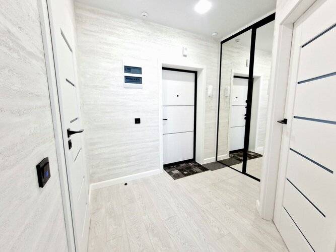 Апартаменты Люкс В Центре Верхнее Озеро, Новый Дом, Колибри#88а