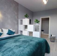 $item['hotel']['name']