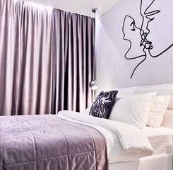 $item['hotel']['name']