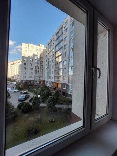 Апартаменты Трехкомнатная Квартира Более 105м2 На Улице Дзержинского Недалеко От Вокзала И Стадиона