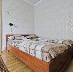 $item['hotel']['name']